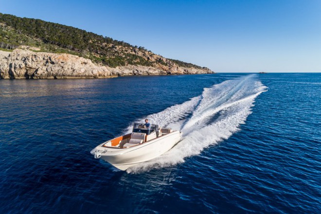Invictus 280SX