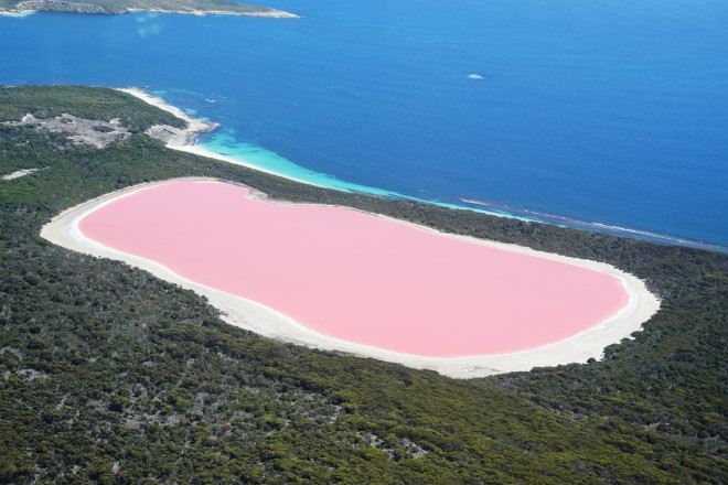 Lake Hillier, Australia
