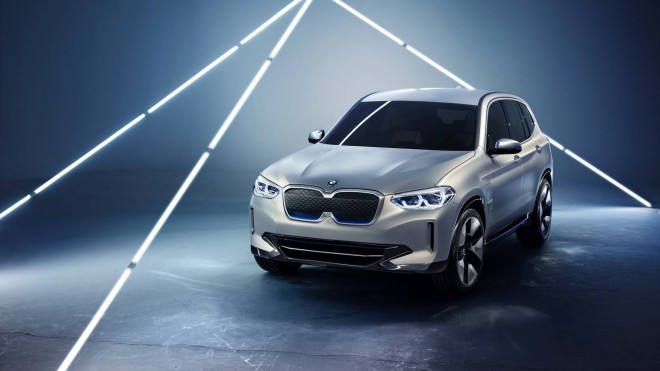 BMW iX3