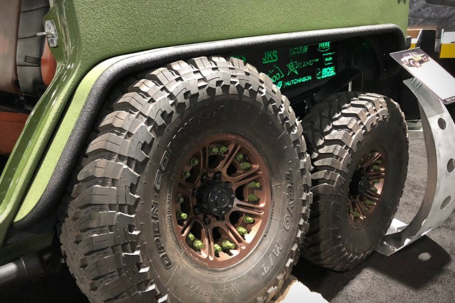 Jeep Wrangler 6X6 Bruiser