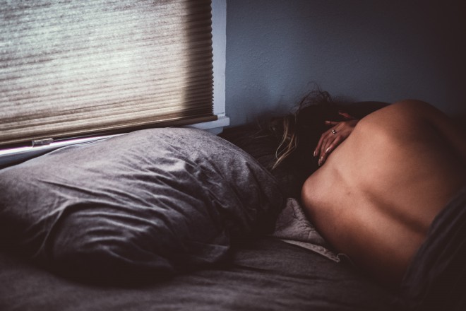 A insônia é mais comum em mulheres.
