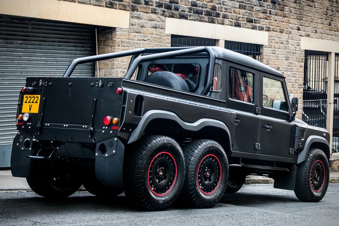 Kahn Land Rover Defender Flying Huntsman 6X6 Pickup