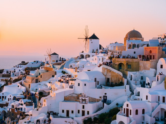 Santorini ob sončnem zahodu
