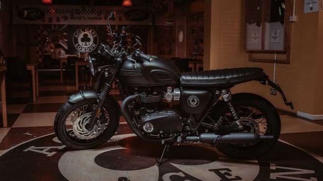 Triumph Bonneville T120 Ace Edition