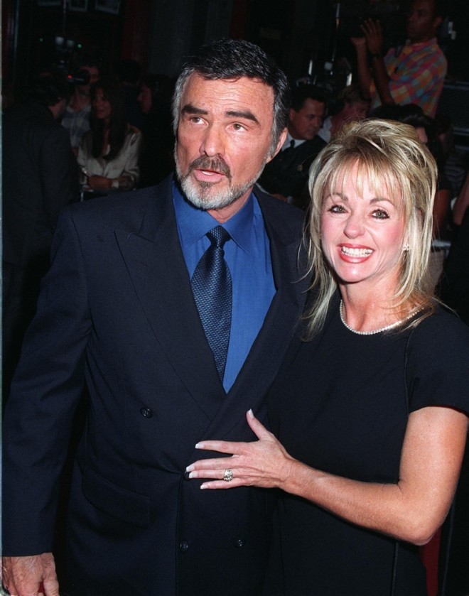 Burt Reynolds and his girlfriend Pamela Seals at the premiere of the film Hot Nights
