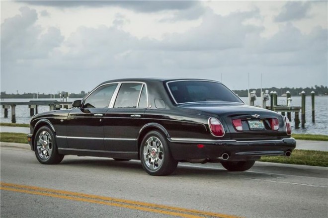 L'Arnage Red Lable del 2001 di Bentley era dotata di legno.