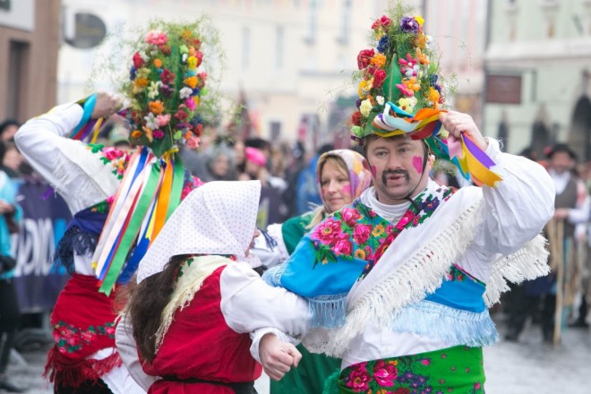 Plesači iz Pobraškog / Langerholc / kurentovanje.net