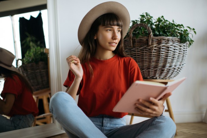 毎日部屋に座って机に向かって勉強している場合は、例外が発生することがあります。