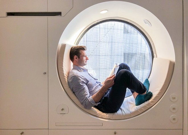Capsule