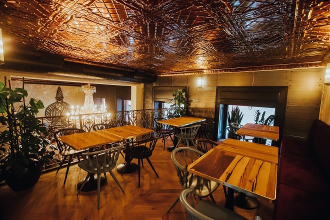 A new pizzeria, Pop's Pizza and Sport, has opened