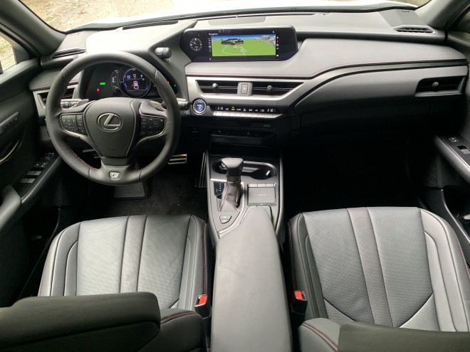 Lexus UX