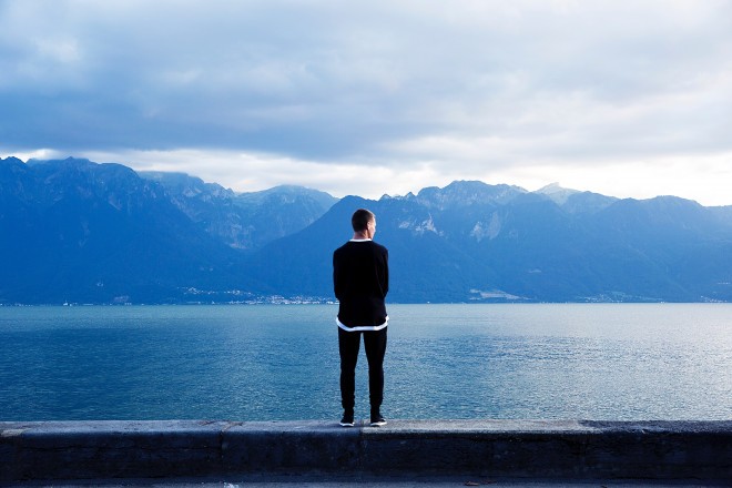 Les personnes intelligentes aiment la solitude.