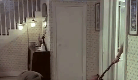 Prerekanje o hišnih opravilih lahko zraste v resno težavo. 