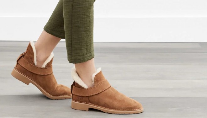 UGG