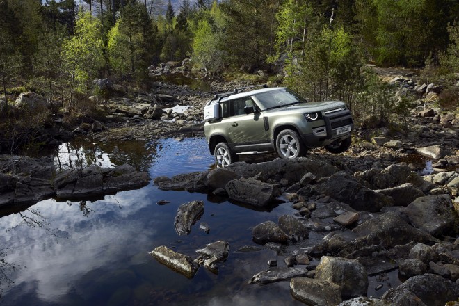 Land Rover Defender 2019