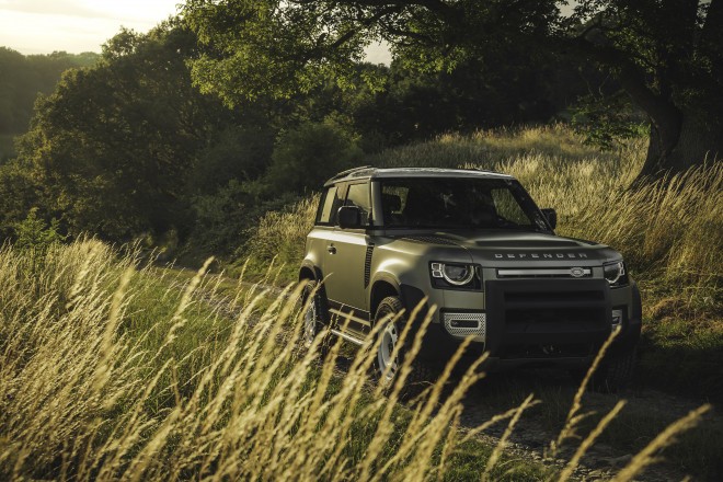 Land Rover Defender 2019