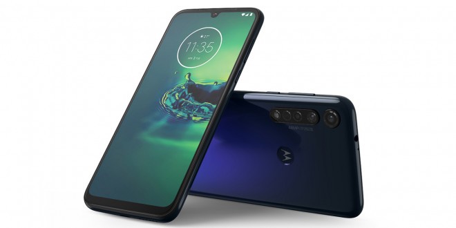 モトローラ Moto G8 プラス