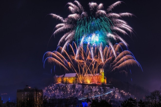 Silvestr pod širým nebem (Foto: © Luka Esenko)