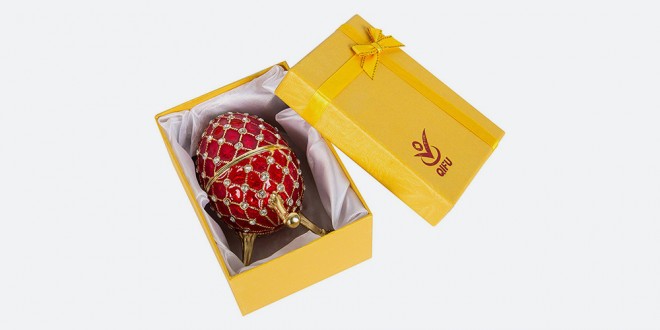 Fabergé ei-vormig sieradendoosje (Qifu)