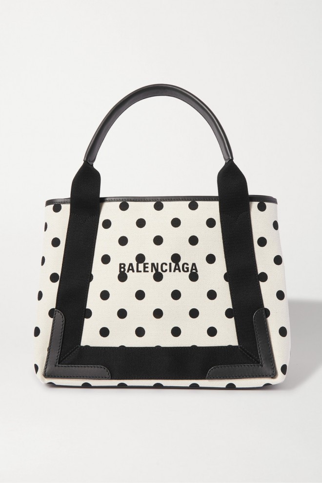 Pisteet / Balenciaga
