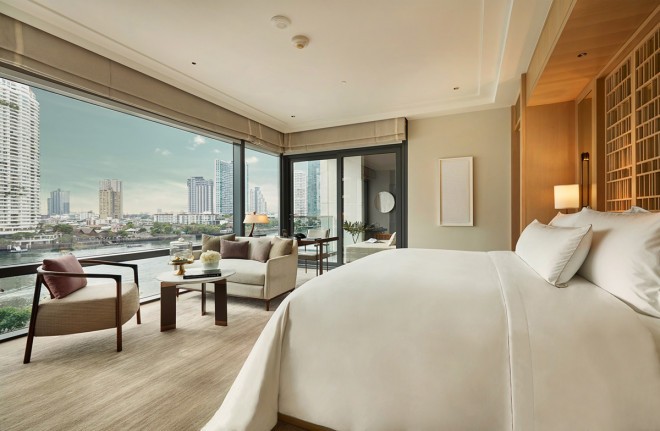 Bangkok je divoké a hlučné město. V hotelu Capella je zaručen klid. 