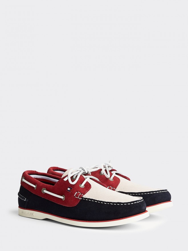 Mokasini se vračajo / Tommy Hilfiger