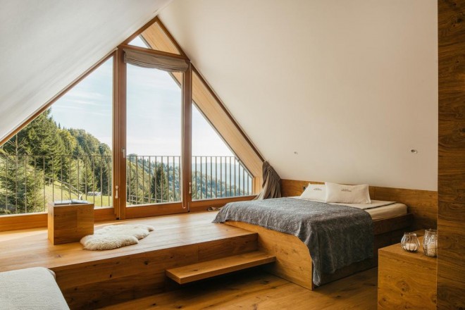 Chalet Astra Montana (Photo: Booking.com)
