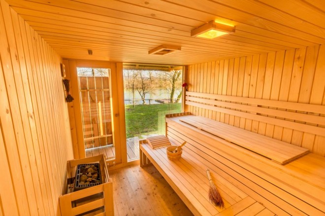 Casas celtas en Camp Podzemelj (Foto: Booking.com)
