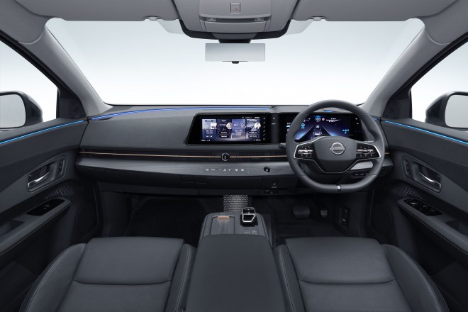 Nissan Ariya - izčiščena notranjost - brez odvečnosti! 