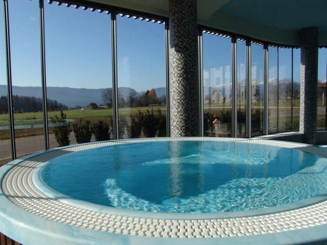 Lambergh Château & Hotel