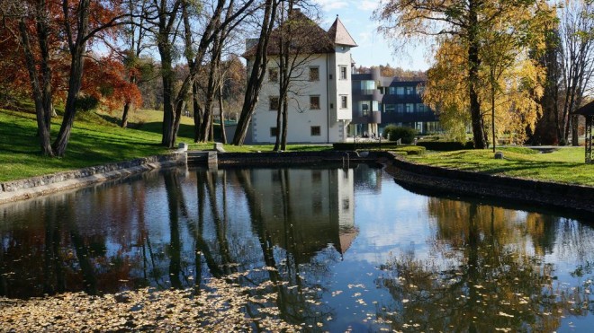 Lambergh Château & Hotel