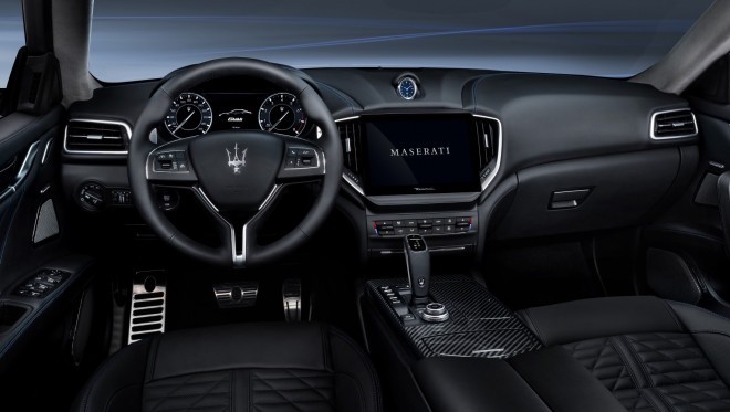 Maserati Ghibli Hybrid