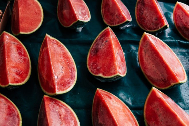 Há quatro passos à sua frente que o levarão a uma melancia fresca e doce!
