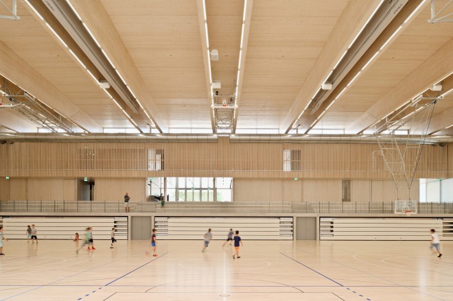 Vižmarje-Brod 초등학교의 새로운 체육관, Rok Žnidaršič / Žiga Ravnikar (Photo: Miran Kambič)