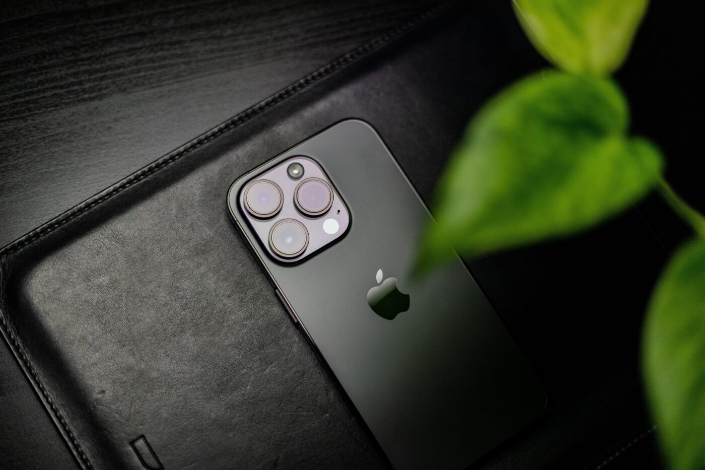 Apple iPhone