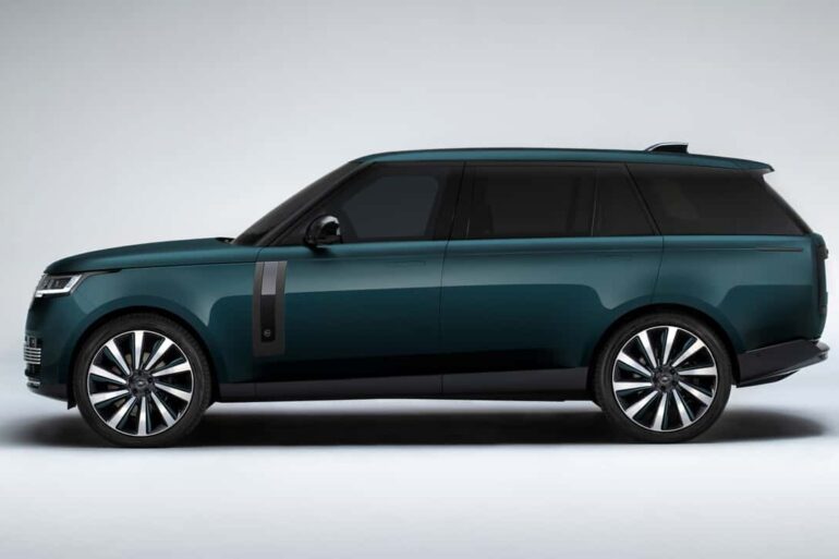 Land Rover Range Rover SV 2024
