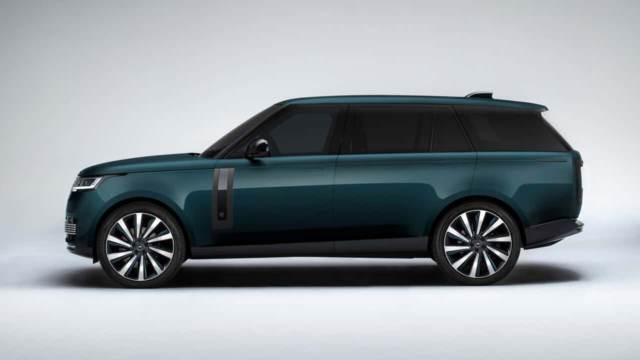 Land Rover Range Rover SV 2024