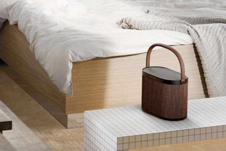Beosound A5