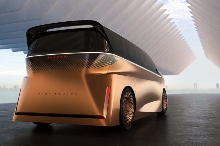 Nissan Hyper Tourer
