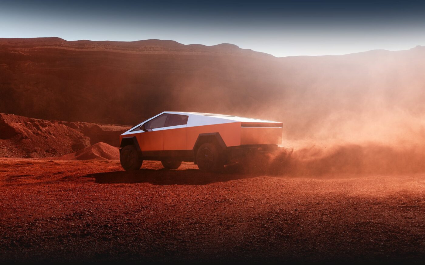 Tesla CyberTruck 2024