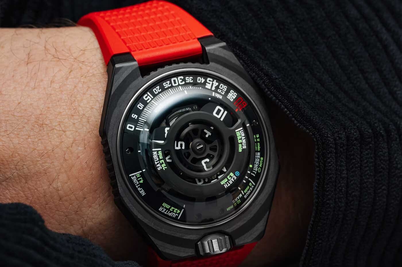 URWERK UR-100V LightSpeed