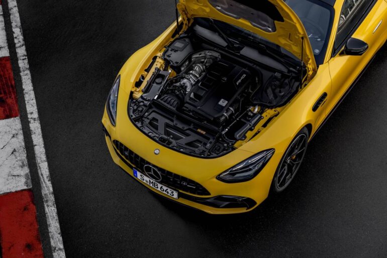 メルセデスAMG GT 43クーペ