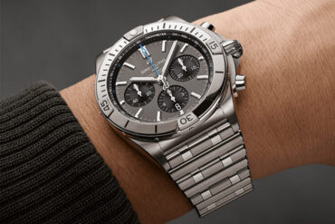 Breitling Chronomat B01