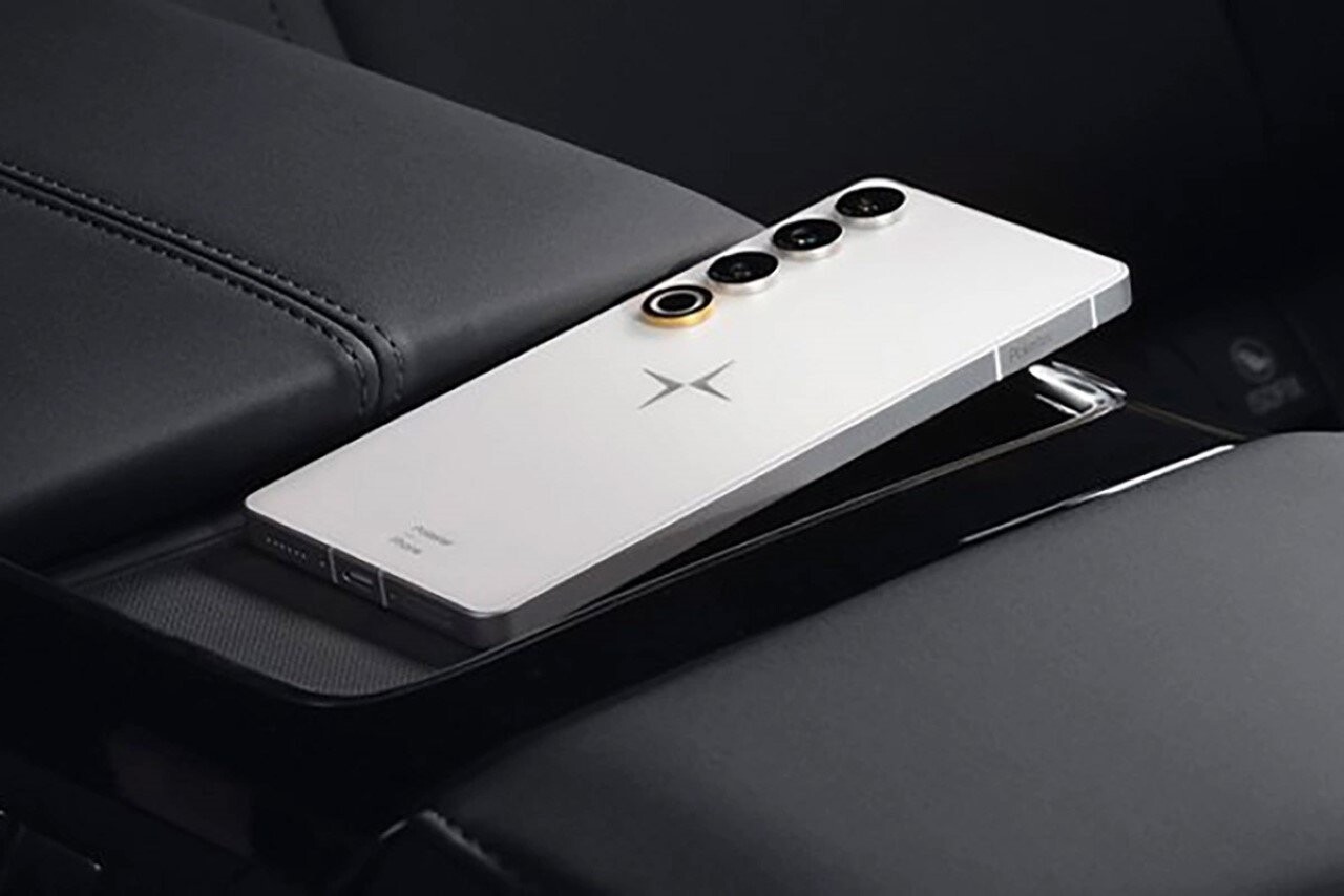 Polestar Phone
