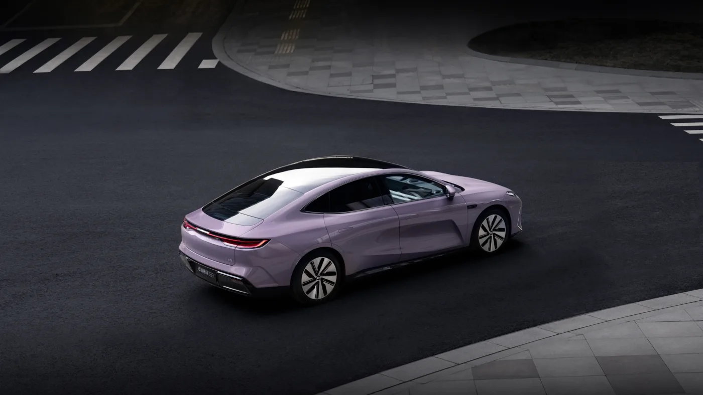 Geely Galaxy E8