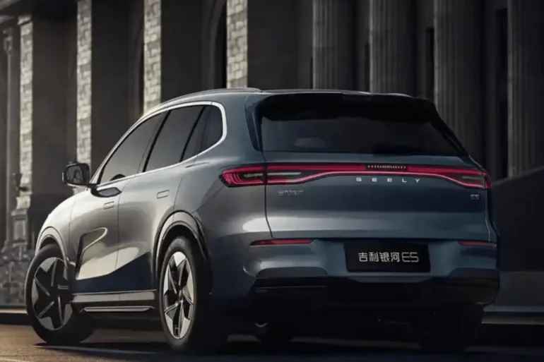 Geely Galaxy E5
