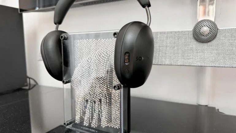 Test van SONOS Ace-hoofdtelefoons