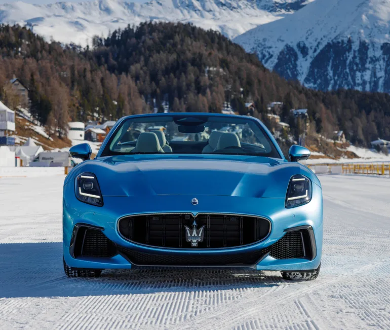 Maserati GranCabrio Trofeo Jedno z jednoho