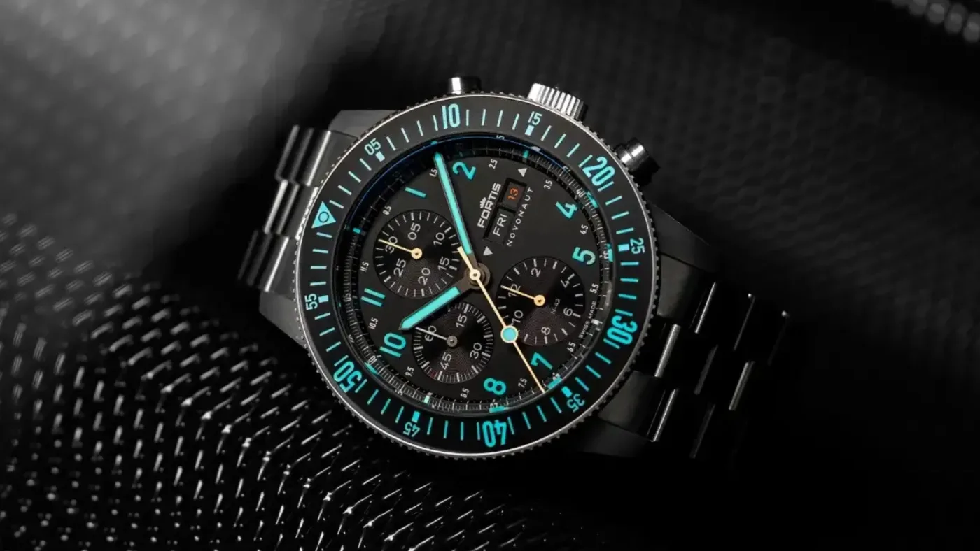Fortis Novonaut N-42 Titanium Legacy