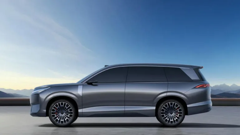 BYD ダイナスティD